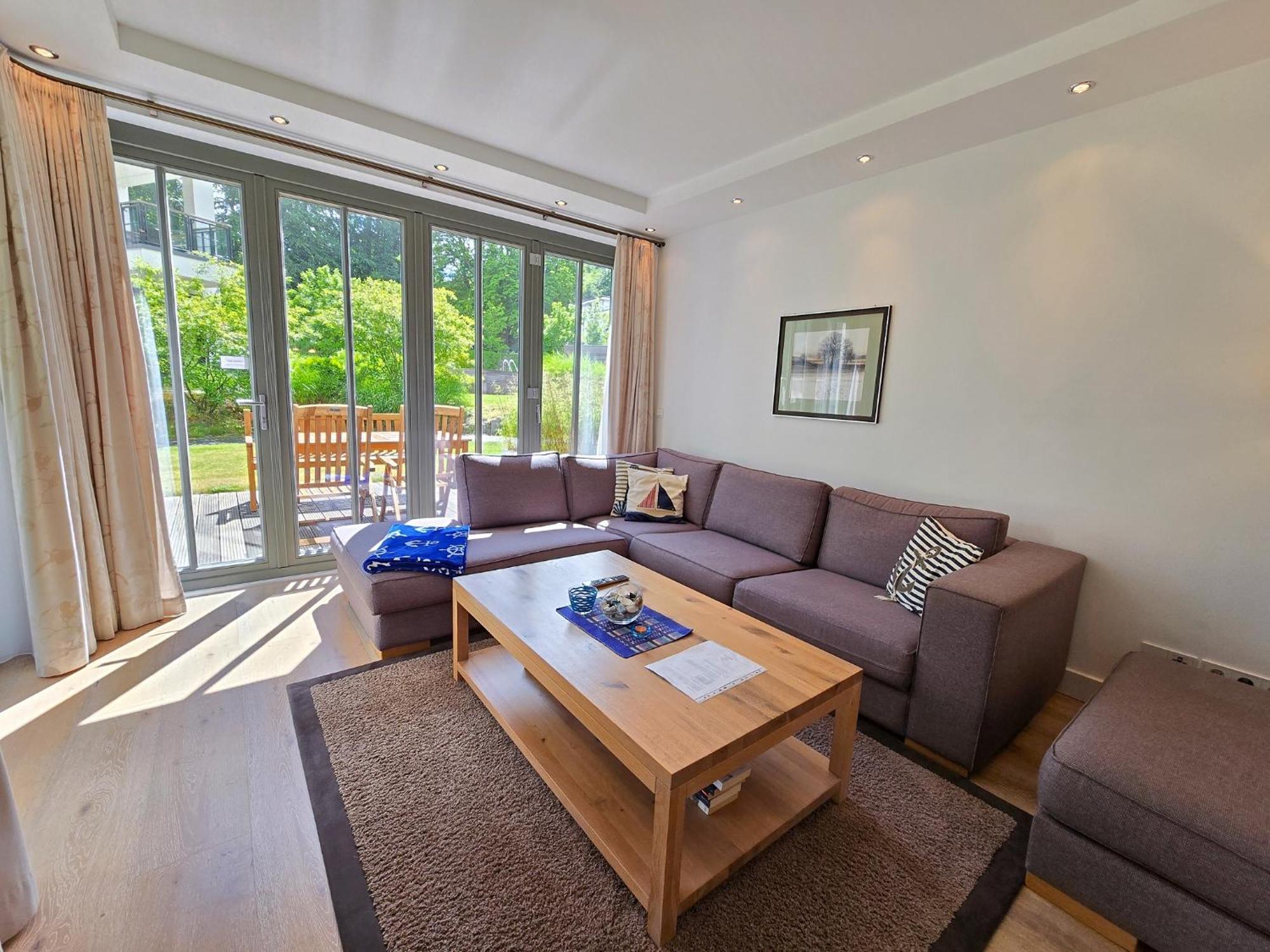 Strandvillen Binz - Ferienwohnung Mit 2 Schlafzimmern Und Terrasse Pva-01 Esterno foto